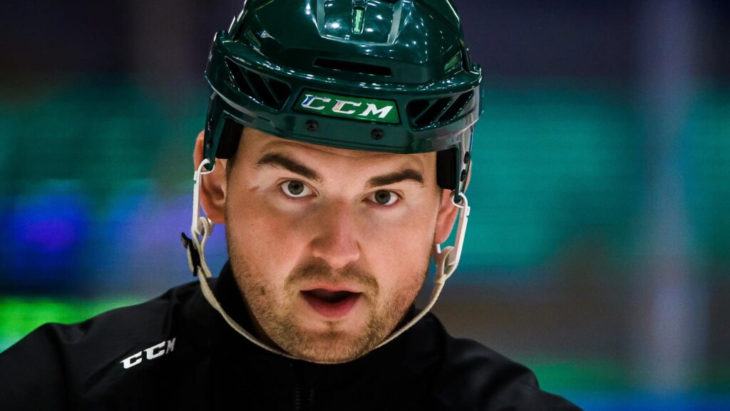 Svenske tränaren tillbaka – får toppjobb i NHL | NHL