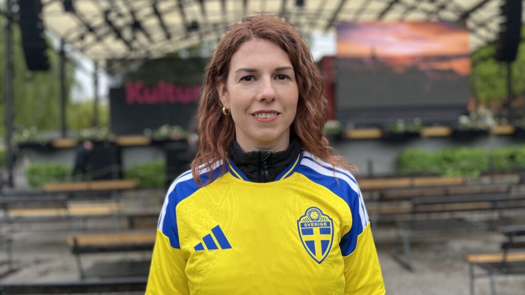 Här visas fotbolls-VM på storbild: ”En riktig folkfest”