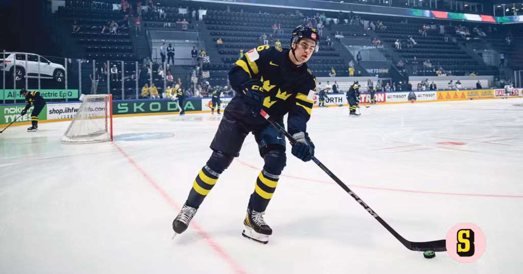 Glädjebeskedet: Anton Frondell tillbaka i träning med Tre Kronor
